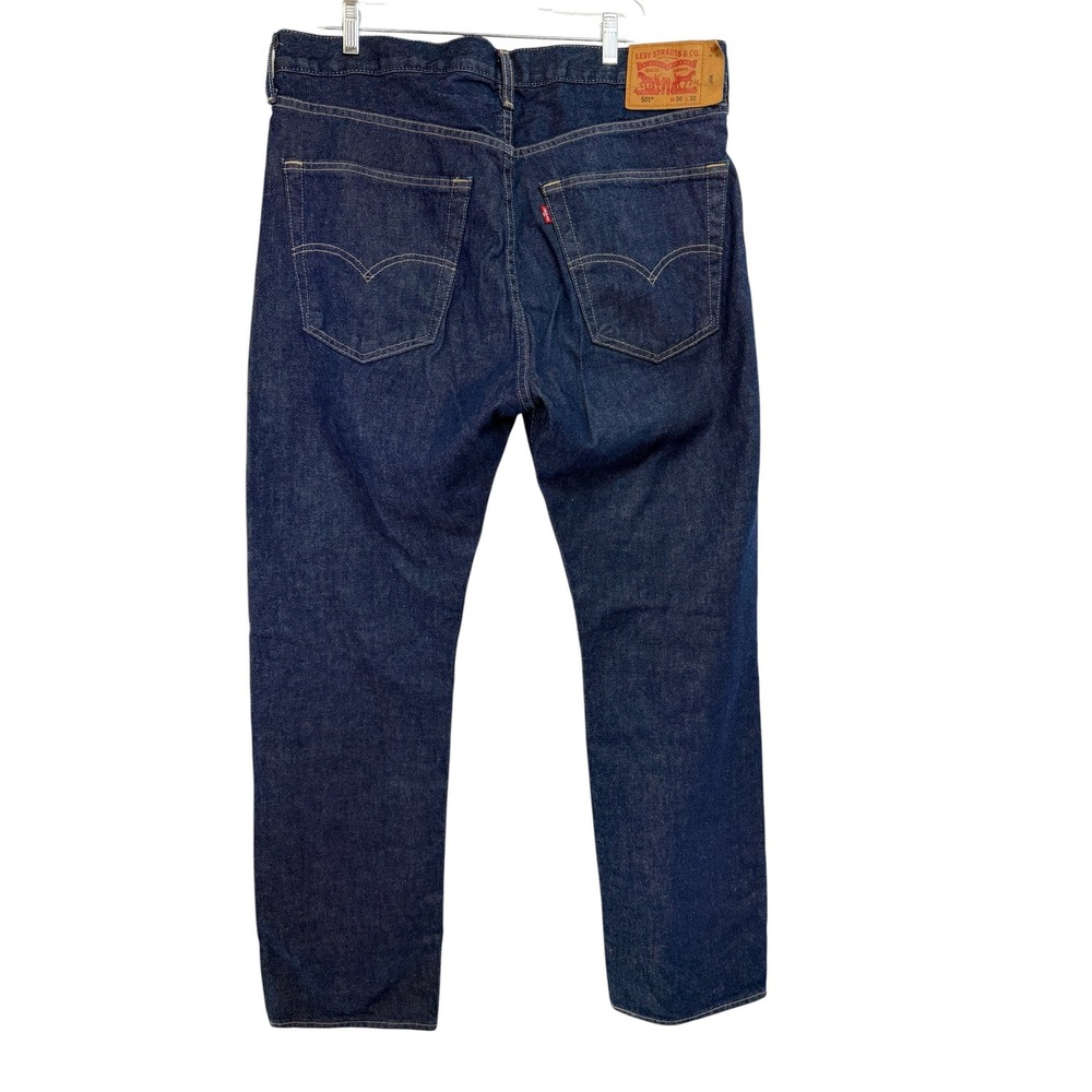 Levis 501 Original Fit Mens 36x32 Button Fly Straight Leg Denim Blue Jeans (CC13